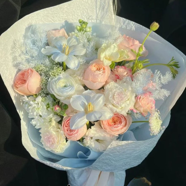 Bó hoa màu pastel nhẹ nhàng chuẩn phong cách Hàn