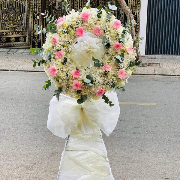 Tất tần tật các thông tin liên quan đến hoa dạng vòng