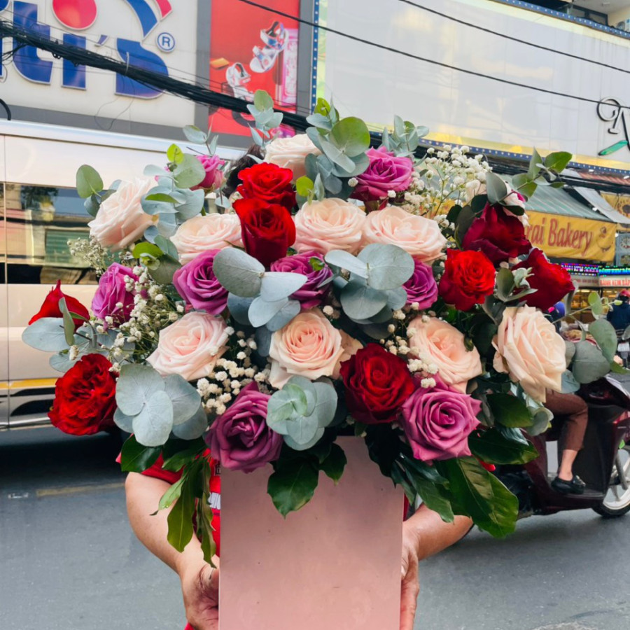 Sắc Xuân Tươi Thắm