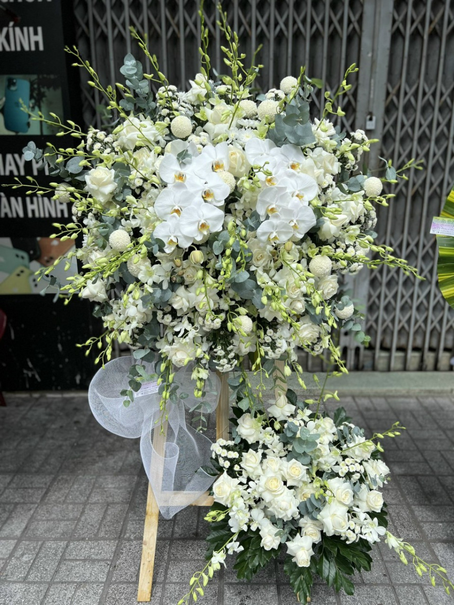 Lẵng Hoa Giấc Ngủ An Lành