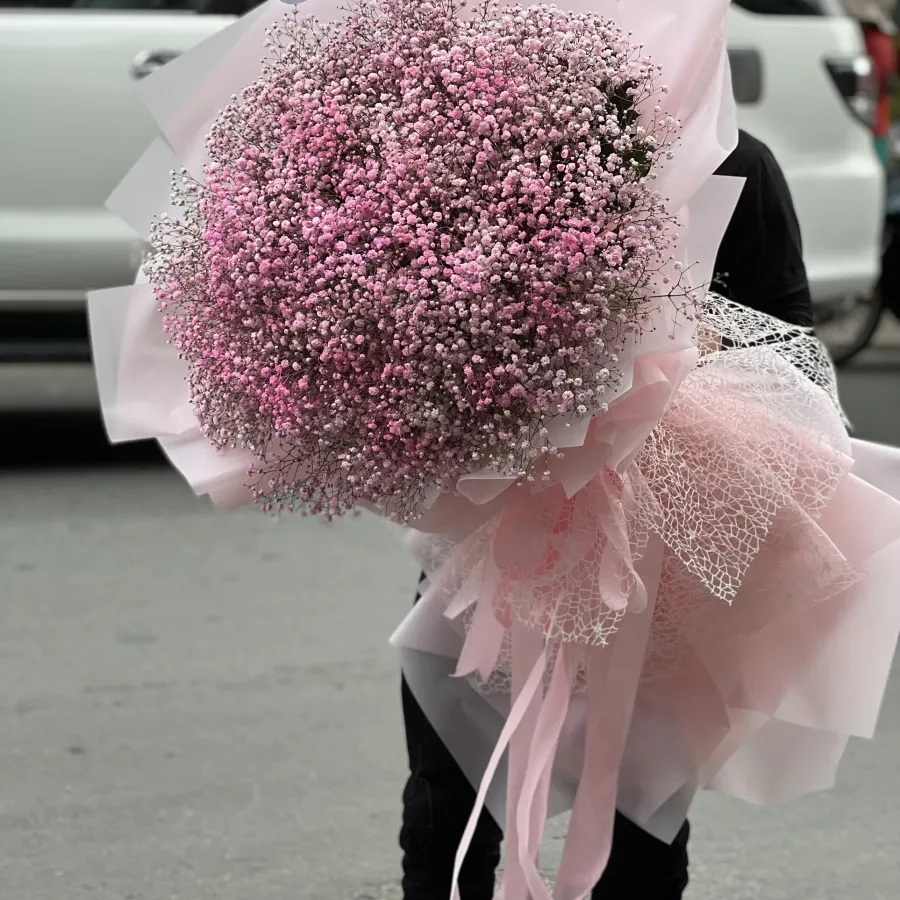 Bó hoa Mơ Ước Hoàng Kim