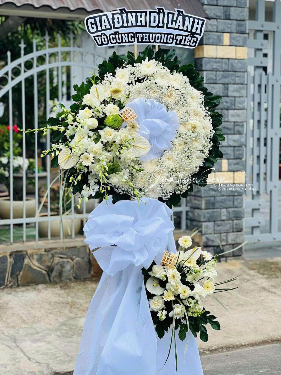 Vòng Hoa Tang Giấc Ngủ Yên Bình