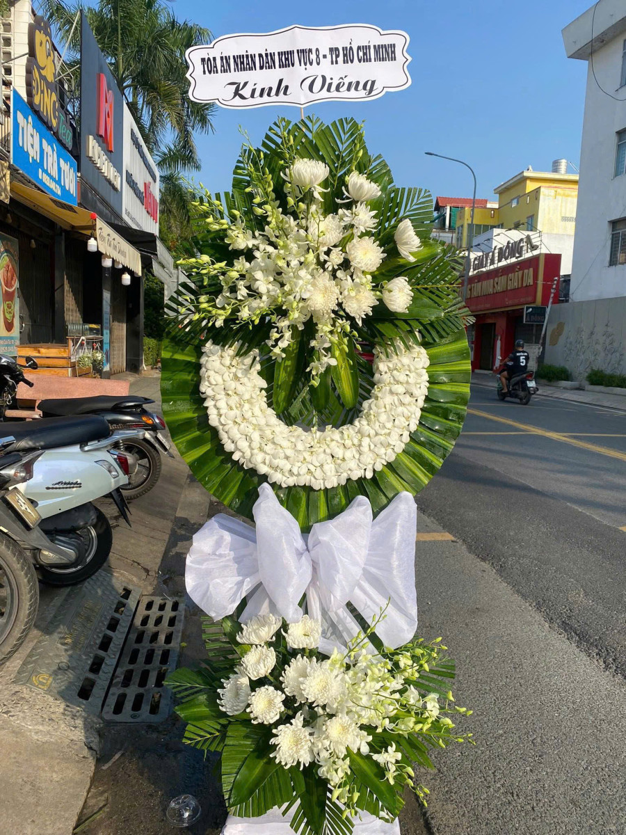 Kệ Hoa Tang Nhớ Nhung