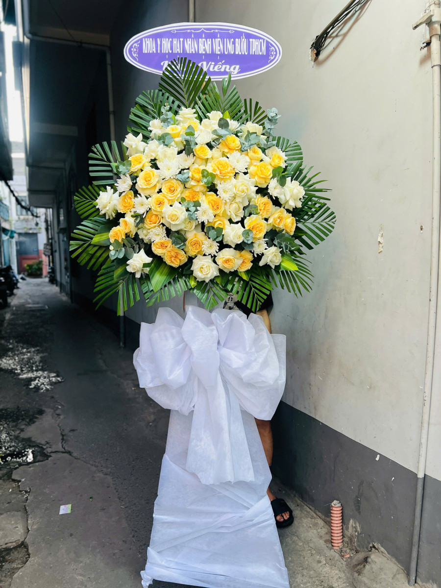 Kệ Hoa Tang Vô Thường
