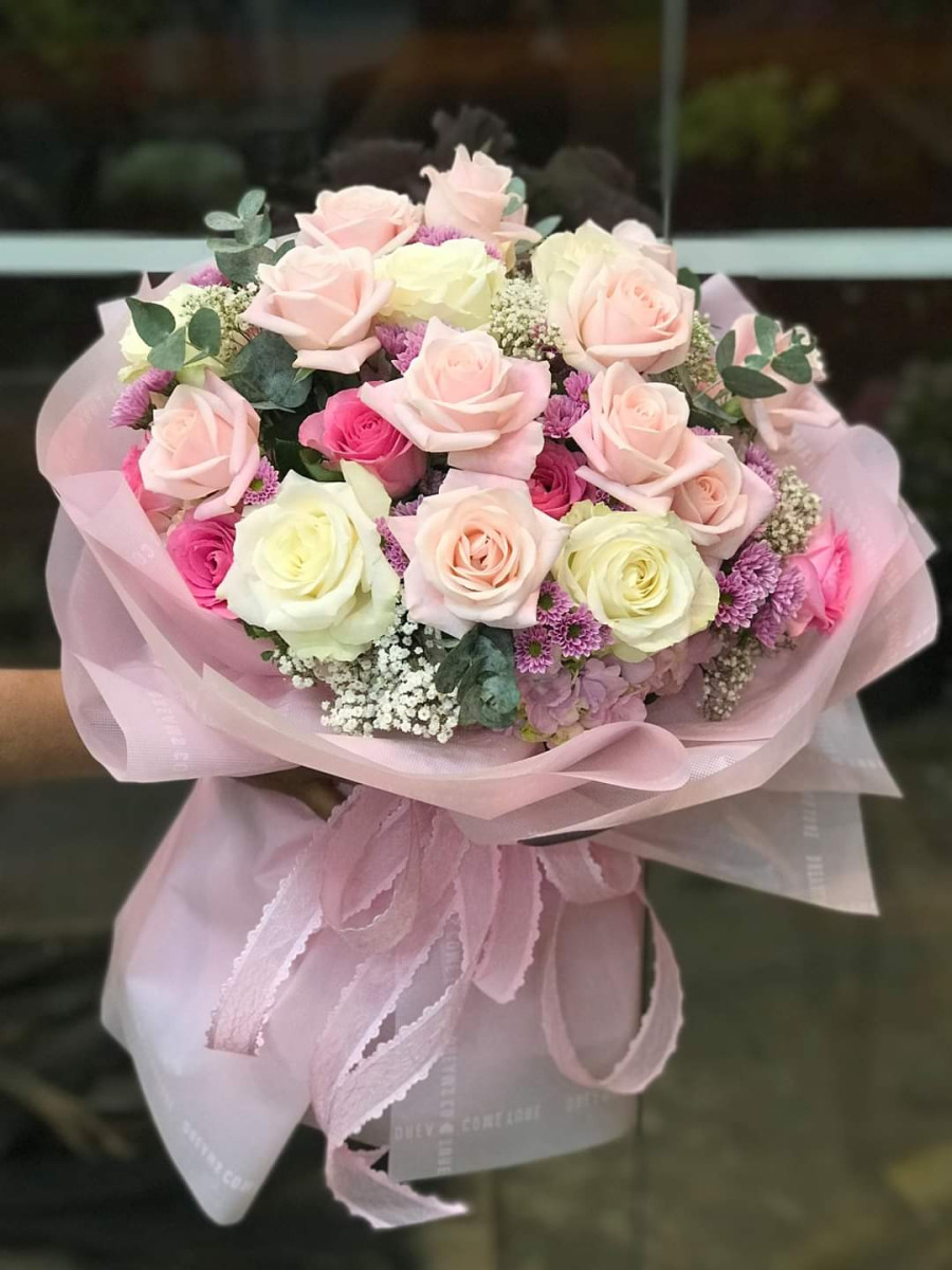 Bó hoa Mùa Hè Rực Rỡ