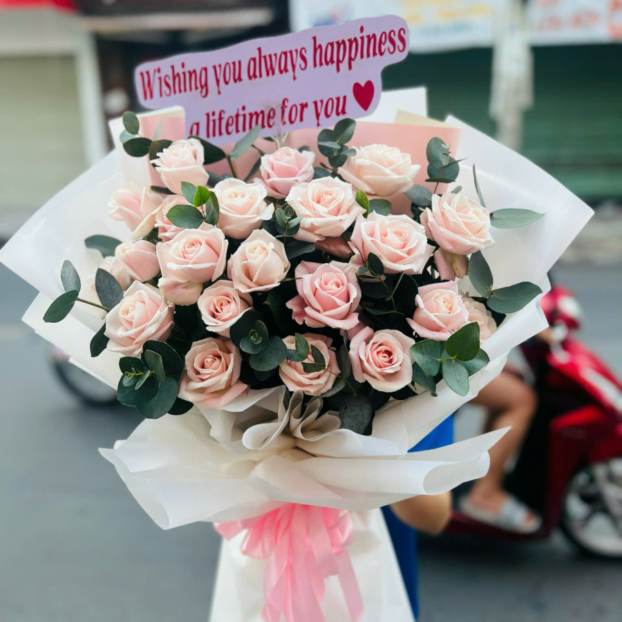 Bó hoa hồng pastel lá đô la