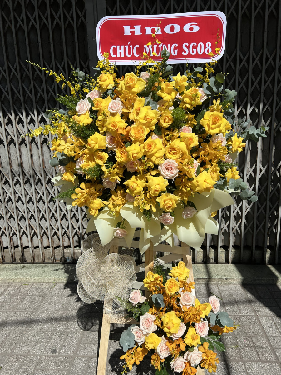 Kệ Hoa Khai Trương Triệu Lộc