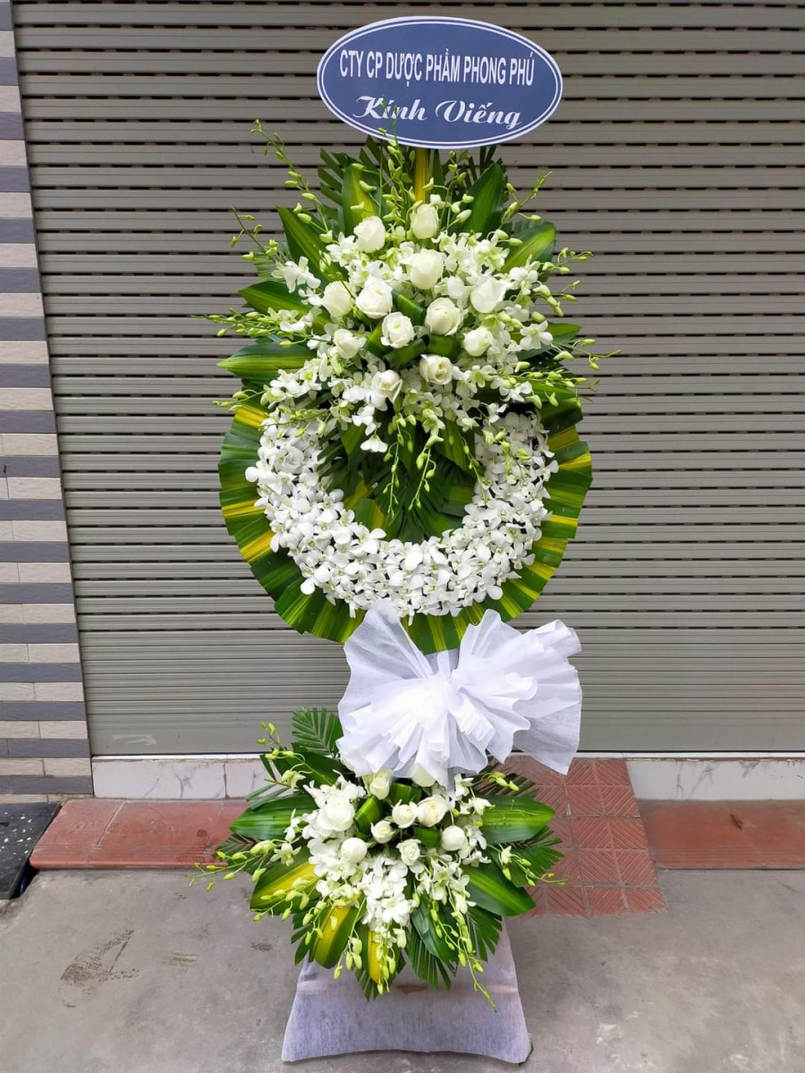 Vòng Hoa Tang Dáng Hình Mãi Xa