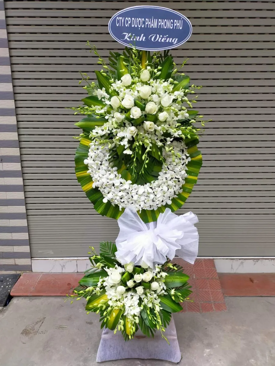 Vòng Hoa Tang Dáng Hình Mãi Xa