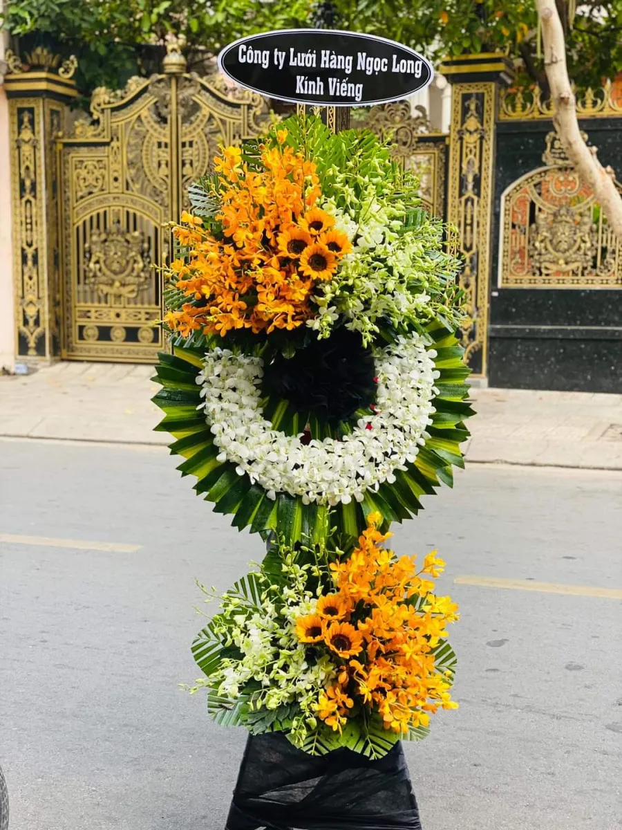 Vòng Hoa Tang Lời Ru Sau Cùng