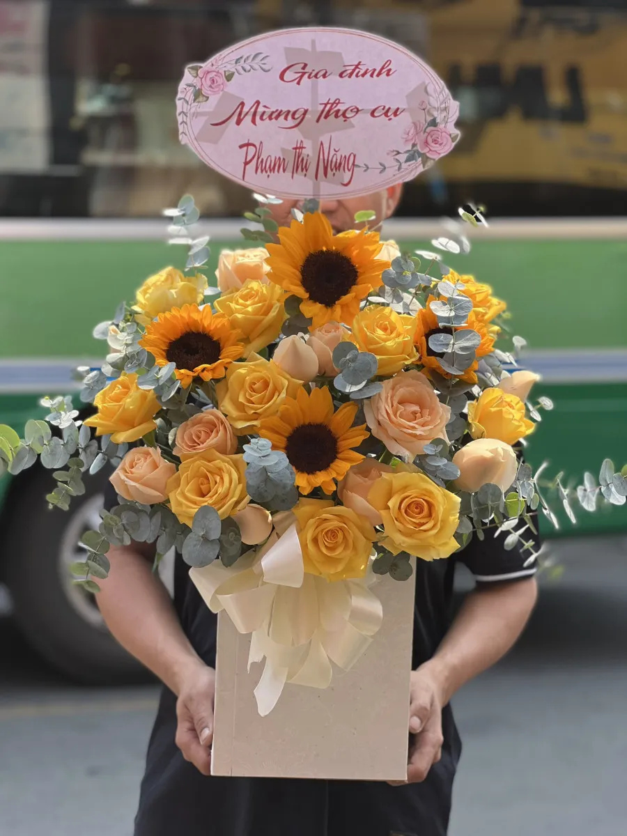 Thịnh Vượng Khai Trương