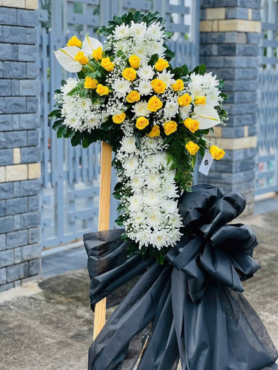 Vòng Hoa Tang Hồi Tưởng Quá Khứ
