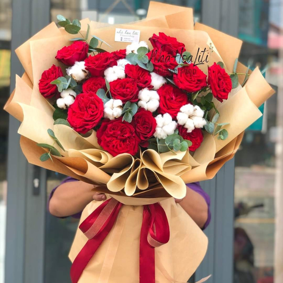 Bó hoa Duyên Tình Nồng Thắm