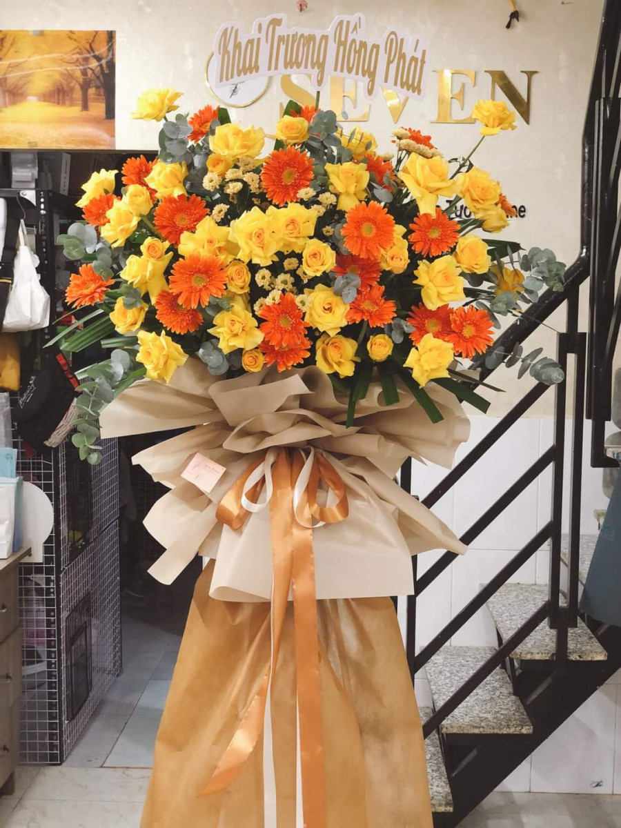 Hoa Khai Trương Hoàng Vinh