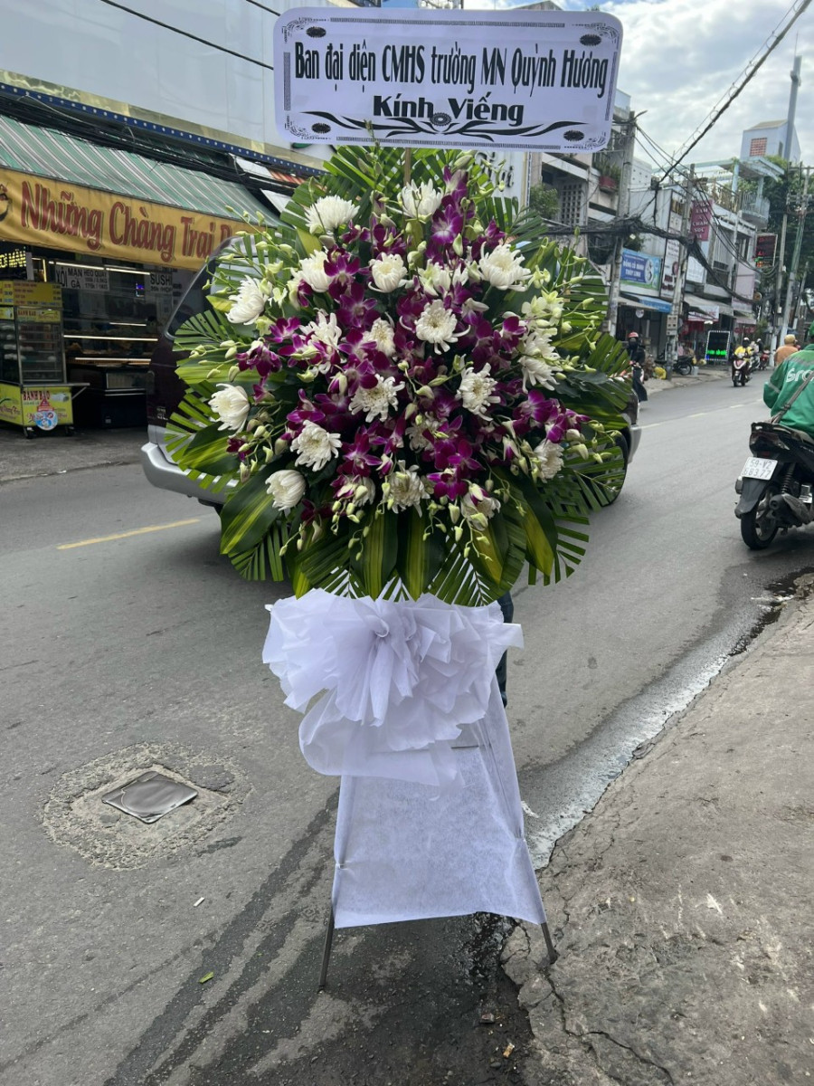 Kệ Hoa Tang Tiễn Biệt