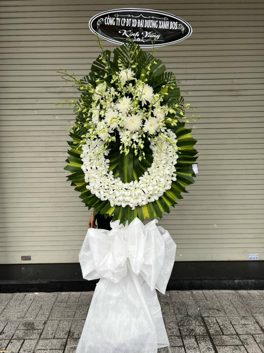 Vòng Hoa Tang Dáng Ngủ Bình Yên